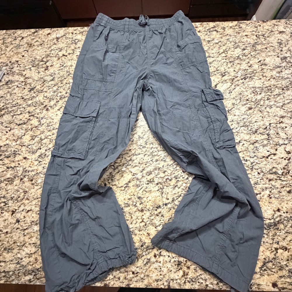Aerie Charcoal Gray Cargo Pants Elastic Waist Drawstring Pockets Size Medium v